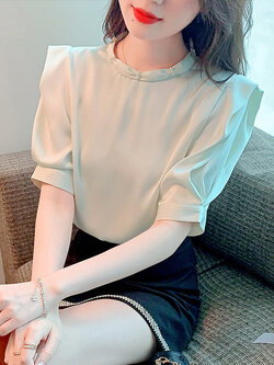 เสื้อลูกไม้ แขนสั้น