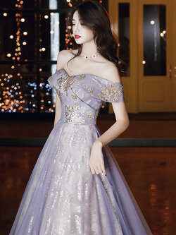 ชุดราตรี ชุดราตรีสวยหรู แบบ ทันสมัย Evening dress