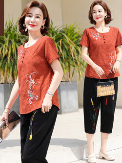 เสื้อผ้าคุณแม่วัย 60 เสื้อคนแก่ผู้หญิงวัย60