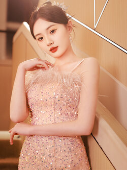 ชุดราตรี ชุดราตรีสวยหรู แบบ ทันสมัย Evening dress