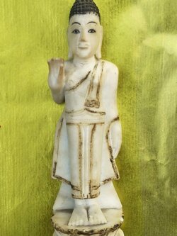 พระหินแกะบูชา ศิลปะพม่า