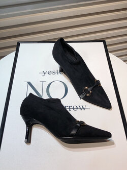 รองเท้าบูทแฟชั่นหญิง มีขนาดให้สั่งซื้อ 35 36 37 38 39 40