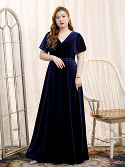 ชุดราตรีคนอ้วน ชุดราตรีไซส์ใหญ่ สาวอวบ ชุดราตรีสาวอวบ ชุดออกงานสาวอวบ ชุดออกงานคนอ้วน