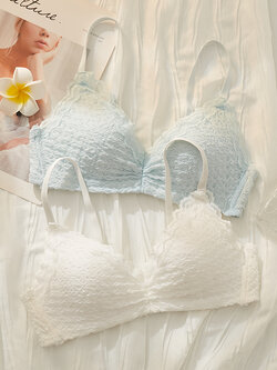 บรา ยกทรง เสื้อชั้นในสตรี ฟรีค่าส่ง