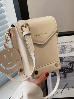 กระเป๋าสะพายข้างผู้หญิง กระเป๋าสะพายข้างใบเล็ก By Cocoa bags