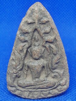 พระขุนแผนซุ้มเถาวัลย์เลื้อย