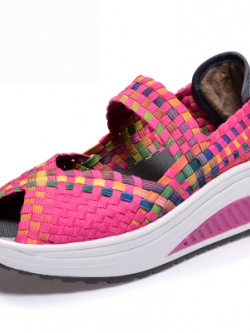 รองเท้าส้นสูงแบบใหม่ รองเท้าแฟชั่นน่ารักๆ