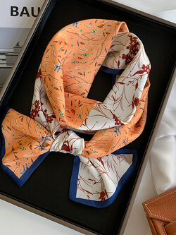 ผ้าพันคอ ผ้าคลุมไหล่