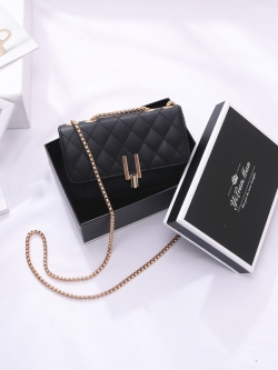 กระเป๋าผู้หญิงสะพายไหล่