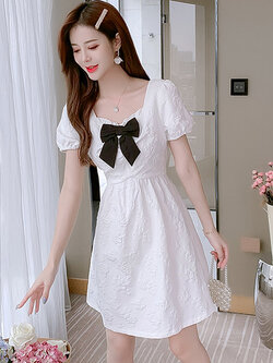 ชุดเดรสสวยๆ ชุดเดรสน่ารักๆ สไตล์เกาหลี By Meiyi women's clothing