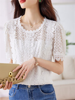 เสื้อลูกไม้ แขนสั้น