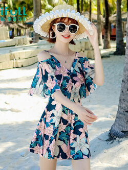 ชุดว่ายน้ำผู้หญิง ชุดว่ายน้ำน่ารัก Bikini ชุดไปทะเล