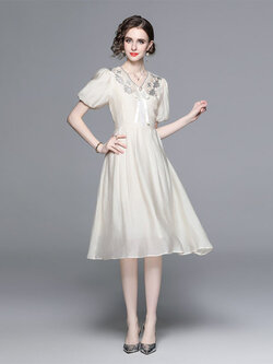 ชุดเดรสยาวสวยๆ ชุดเดรสยาวใส่สบาย ใส่ทำงาน