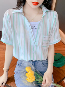 เสื้อลูกไม้ แขนสั้น