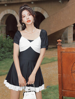 ชุดว่ายน้ำผู้หญิง ชุดว่ายน้ำน่ารัก Bikini ชุดไปทะเล