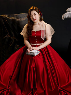 ชุดราตรีคนอ้วน ชุดราตรีไซส์ใหญ่ สาวอวบ ชุดราตรีสาวอวบ ชุดออกงานสาวอวบ ชุดออกงานคนอ้วน