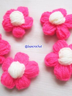 Bancrochet ดอกไม้ถักโครเชต์ฟูๆ crochet Flowers ชมพูอมส้ม 5 cm