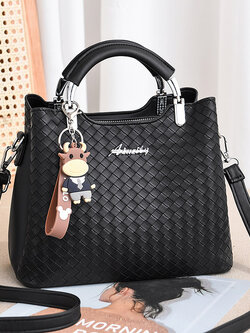 กระเป๋าสะพายข้างผู้หญิง กระเป๋าสะพายสไตล์เกาหลี By Tianyan