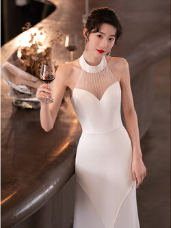 ชุดราตรี ชุดราตรีสวยหรู แบบ ทันสมัย Evening dress