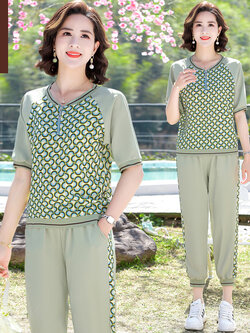 เสื้อผ้าคุณแม่วัย 60 เสื้อคนแก่ผู้หญิงวัย60