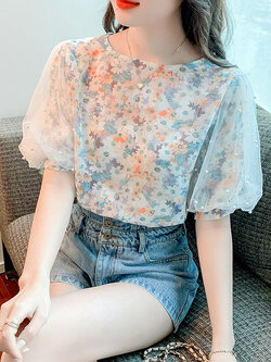 เสื้อลูกไม้ แขนสั้น