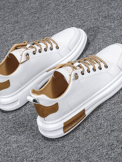 รองเท้าผ้าใบผู้ชาย