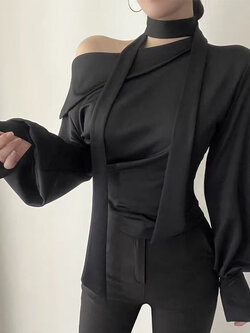 เสื้อสีดำสุภาพ เรียบหรู ดูดี เหมาะกับทุกโอกาส | เสื้อผู้หญิงสุภาพ