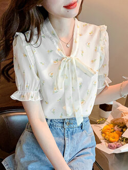 เสื้อลูกไม้ แขนสั้น