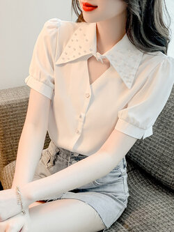 เสื้อลูกไม้ แขนสั้น