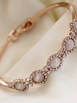 สร้อยข้อมือ สร้อยข้อมือแฟชั่น