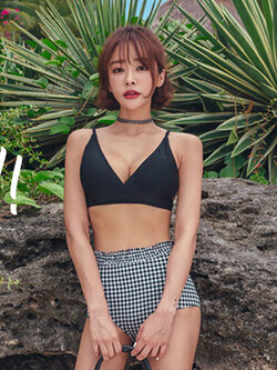 ชุดว่ายน้ำผู้หญิง ชุดว่ายน้ำน่ารัก Bikini ชุดไปทะเล