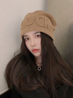 หมวกไหมพรม