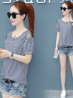 เสื้อผ้าแฟชั่นผู้หญิง เสื้อเชิ้ตแบบฮิตๆ