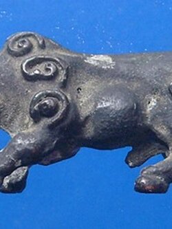 วัวธนูหลวงพ่อแสนเมือง วัดท่าแหน