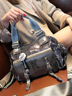 กระเป๋าเป้ผู้หญิง กระเป๋าเป้ผู้หญิง