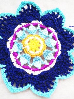 Bancrochet ที่รองแก้วถักโครเชต์ crochet coasters หลากสี 4 นิ้ว