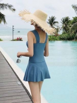 ชุดว่ายน้ำผู้หญิง ชุดว่ายน้ำแฟชั่น ชุดว่ายน้ำบิกินี่ ชุดว่ายน้ำเต็มตัว คอลเลคชั่นใหม่