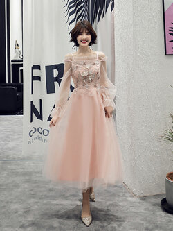 ชุดราตรี ชุดราตรีสวยหรู แบบ ทันสมัย Evening dress