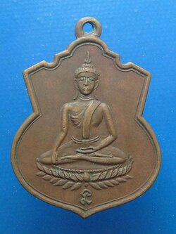 หลวงพ่อเหมือน วัดบางกอบัว