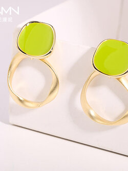 ต่างหู ตุ้มหูแฟชั่น