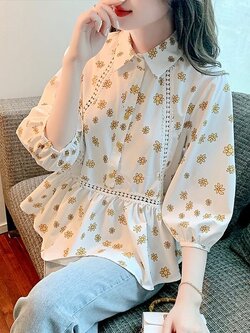 เสื้อลูกไม้ แขนสั้น