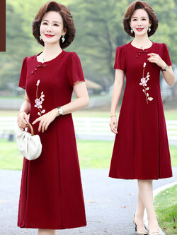 เสื้อผ้าคุณแม่วัย 60 เสื้อคนแก่ผู้หญิงวัย60