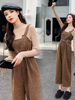 จั้มสูท ชุดเอี๊ยมกางเกง