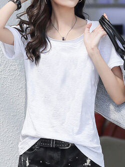 เสื้อยืดวัยรุ่น