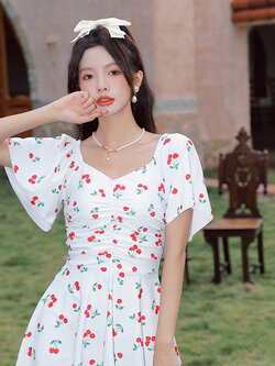 ชุดว่ายน้ำผู้หญิง ชุดว่ายน้ำน่ารัก Bikini ชุดไปทะเล