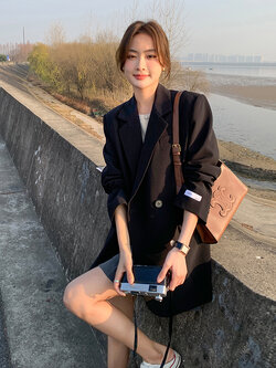 เสื้อโค้ท เสื้อโค้ทกันหนาว เสื้อโค้ทใส่เที่ยวต่างประเทศ ยี่ห้อ: Qianziqian