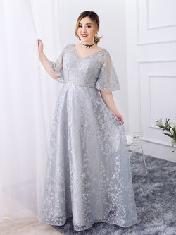 ชุดราตรีคนอ้วน ชุดราตรีไซส์ใหญ่ สาวอวบ ชุดราตรีสาวอวบ ชุดออกงานสาวอวบ ชุดออกงานคนอ้วน