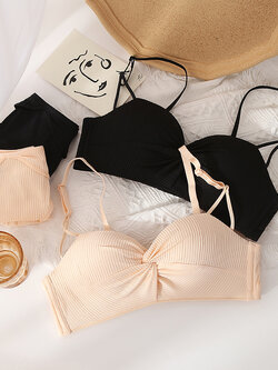 บรา ยกทรง เสื้อชั้นในสตรี ฟรีค่าส่ง