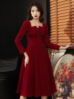 ชุดราตรี ชุดราตรีสวยหรู แบบ ทันสมัย Evening dress