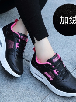 รองเท้าผ้าใบผู้หญิง มีไซส์ 35 36 37 38 39